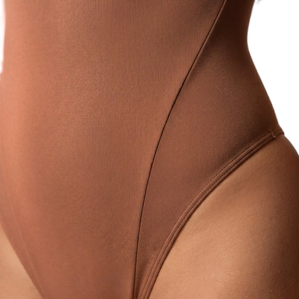 Salome 5503 Oak Line Square-Neck Long-Sleeve Thong Bodysuit | Medium Compression