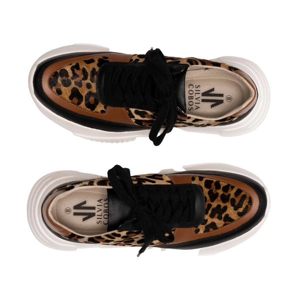 Silvia Cobos Luna Sneakers Brown