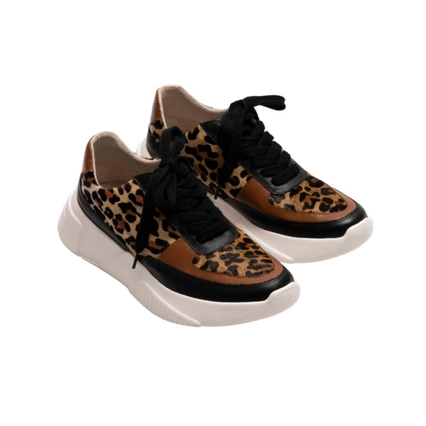 Silvia Cobos Luna Sneakers Brown