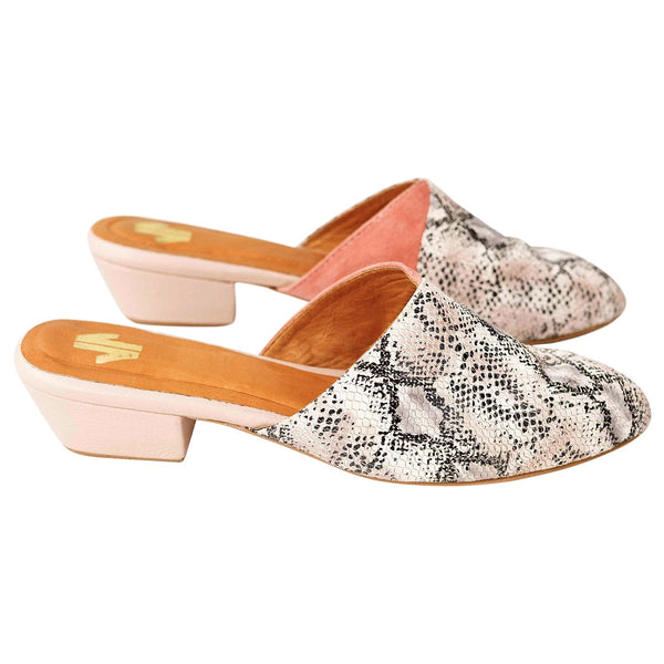 Silvia Cobos Bossa Flat Mules Piton Nude-Snake Print - Pal Negocio